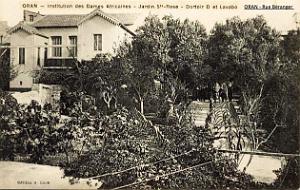Oran - Rue Beranger - Dames africaines - jardin  dortoirs